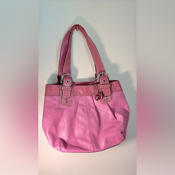 Coach Pink Soho VINTAGE RARE Y2K Leather Shoulder Bag - Picture 1 of 16